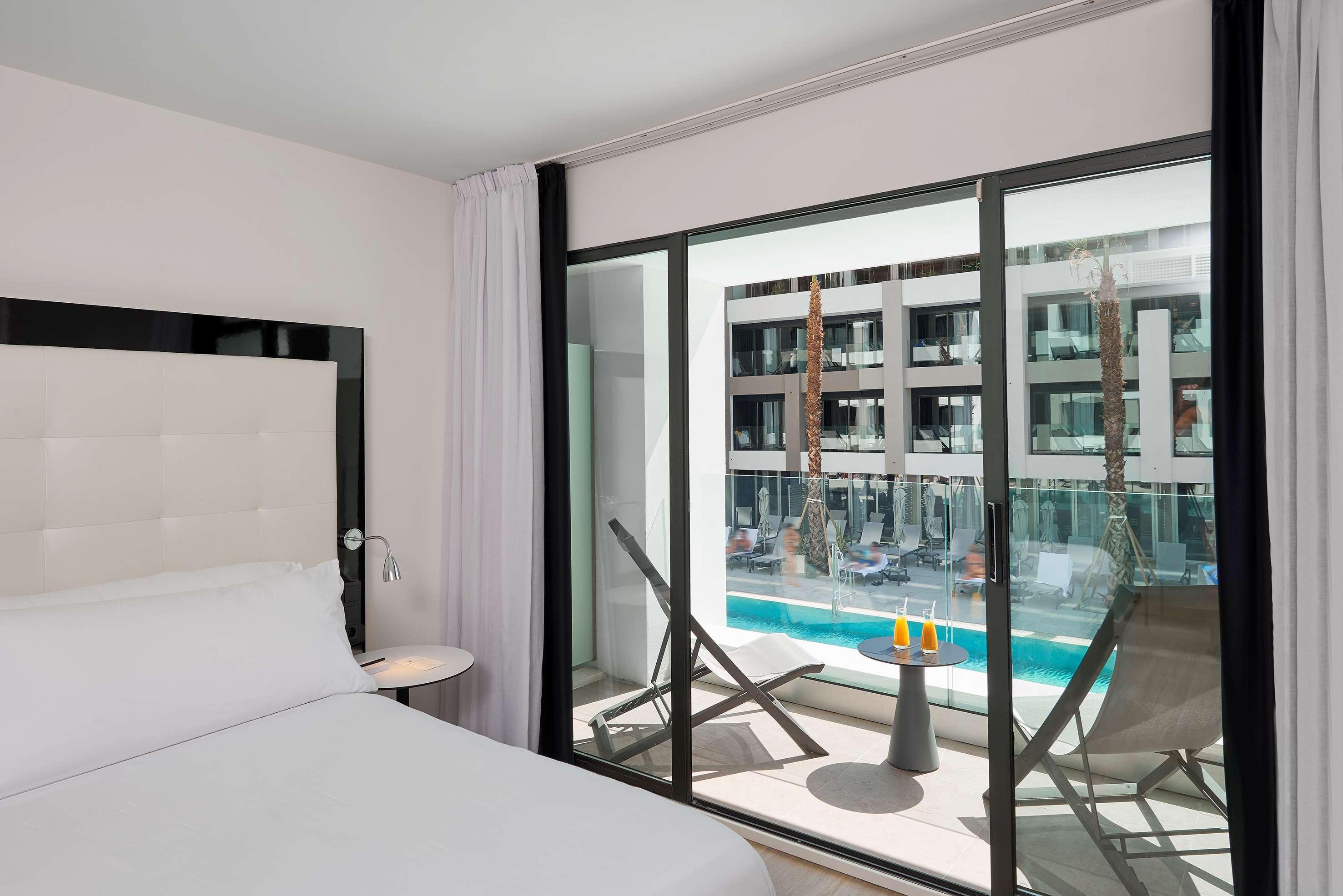 Innside By Melia Palma Bosque Esterno foto Room with view of pool