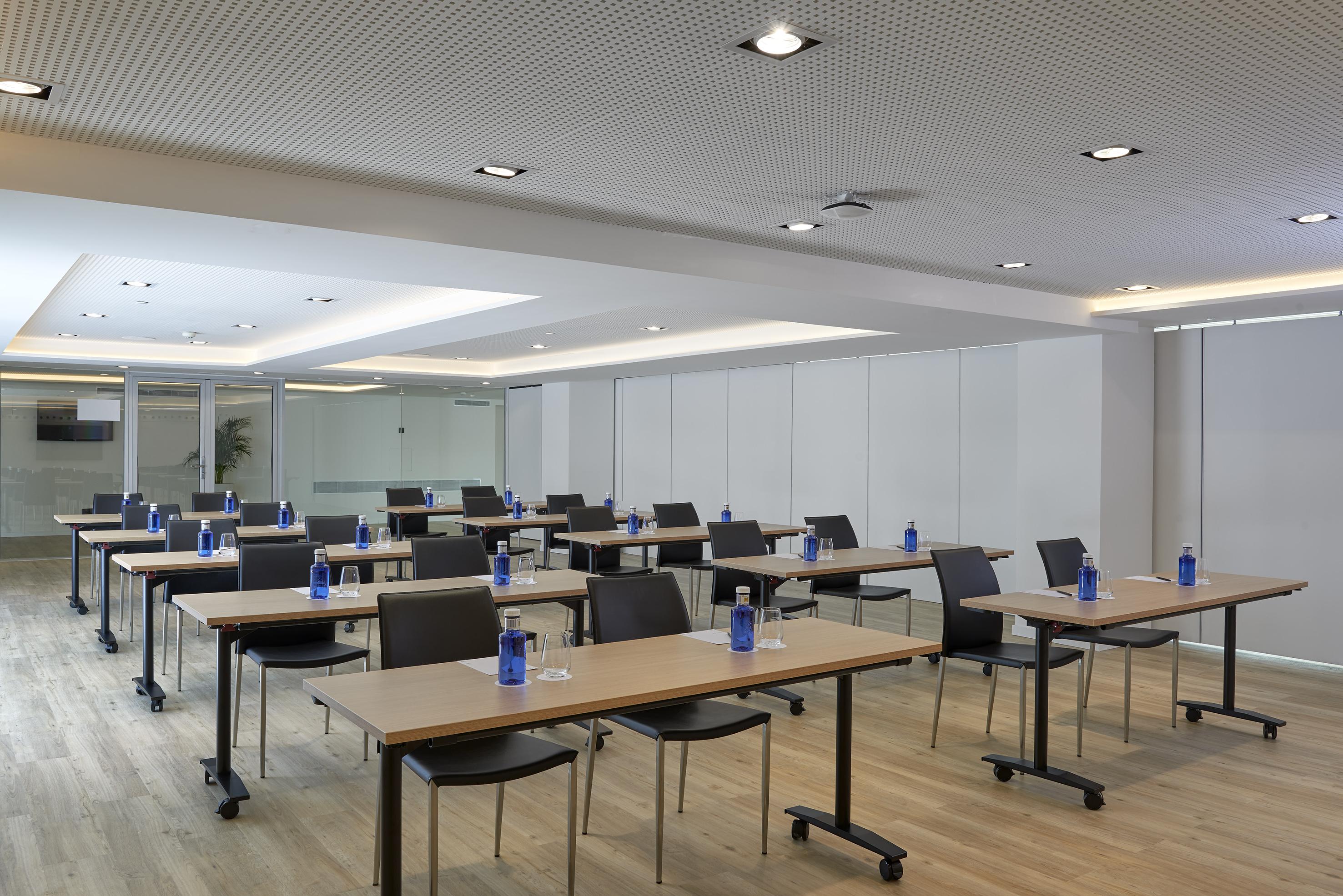 Innside By Melia Palma Bosque Esterno foto Meeting room