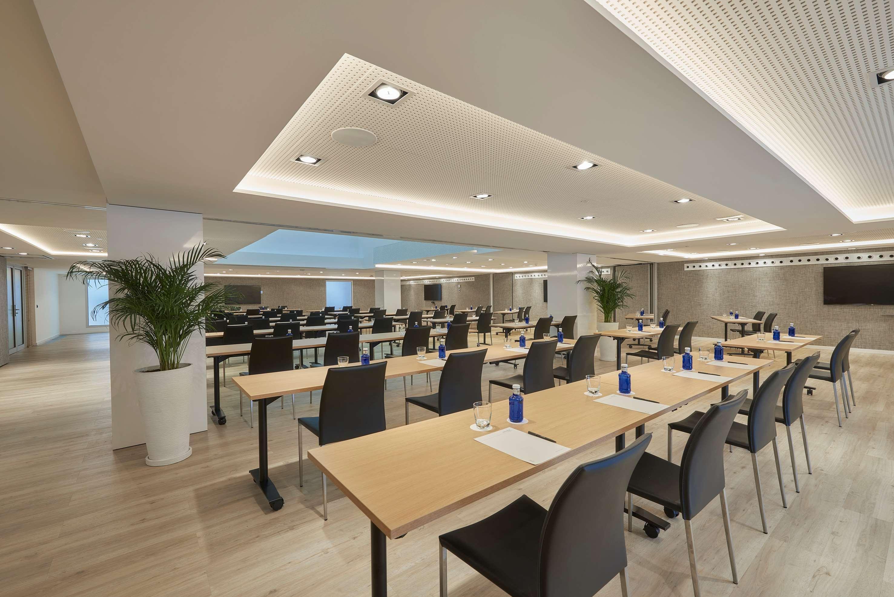 Innside By Melia Palma Bosque Esterno foto Meeting room